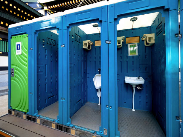 Best Porta potty delivery and setup  in Follansbee, WV